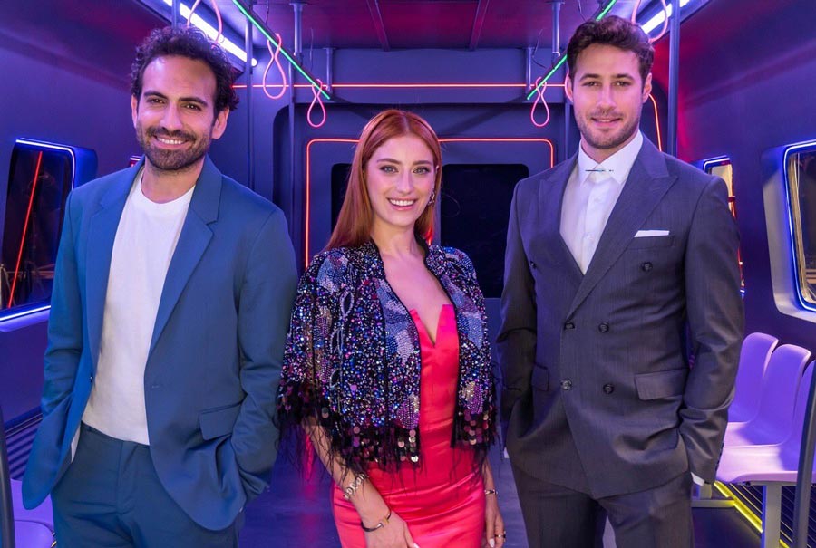 hazal kaya ozan dolunay et burga gulsoy dans la serie misafir